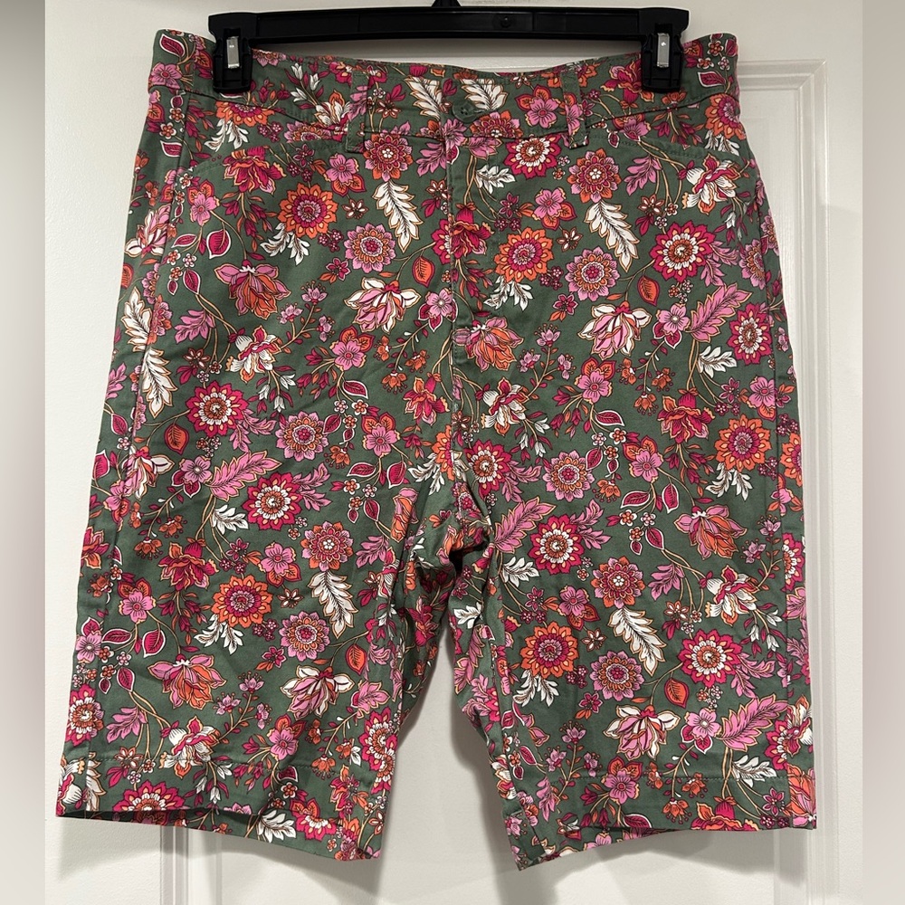 St. John’s Bay Floral Bermuda Shorts - Picture 2 of 8